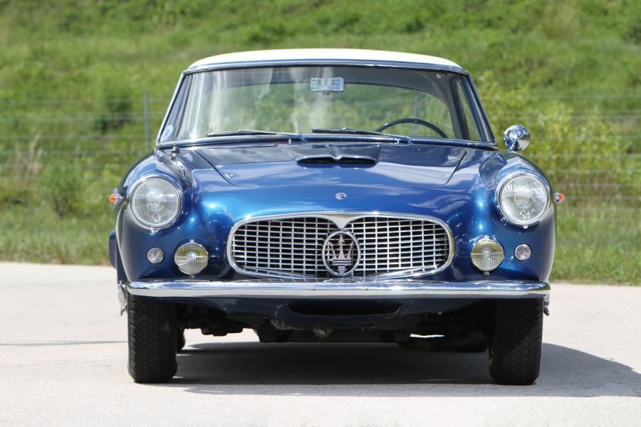  Maserati 3500GT by Carrozzeria Touring of Milan 1962 года  (фото 2 из 19)